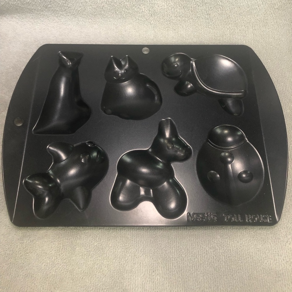 Nestle Tollhouse Cookie mold